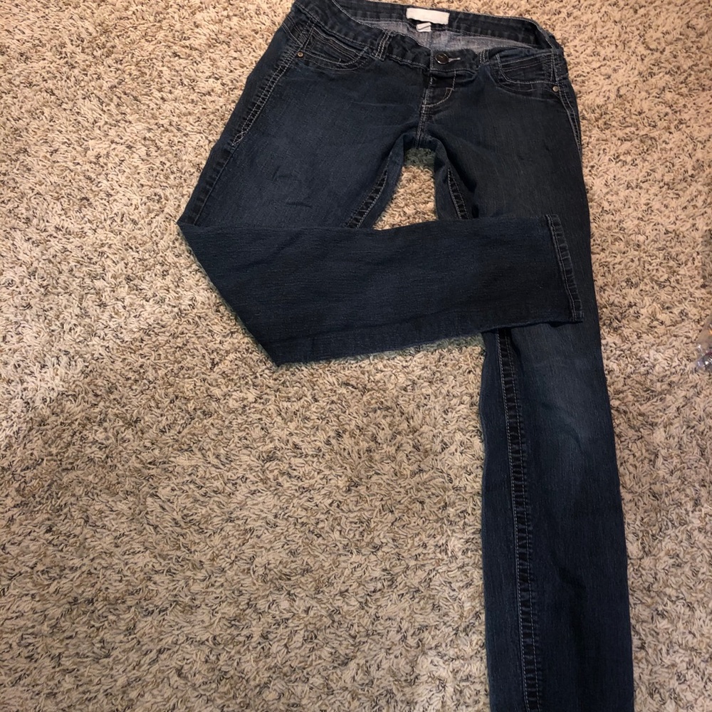 Grab bag of Jeans.